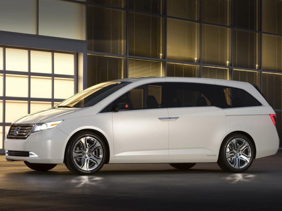  Honda Odyssey Concept 2010 года  (фото 24 из 34)